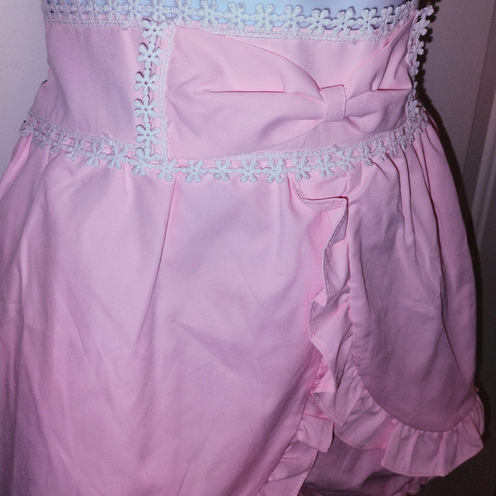 ROMWE Pink Bloomer Skort Shorts with Lace Trim and Bow Design